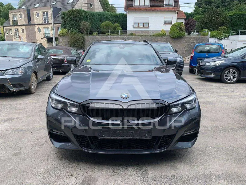 2021 BMW 318