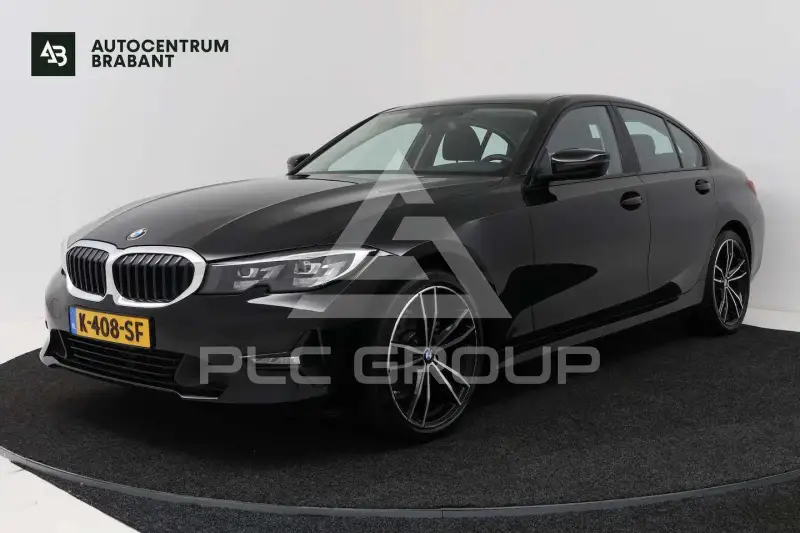 2021 BMW 318