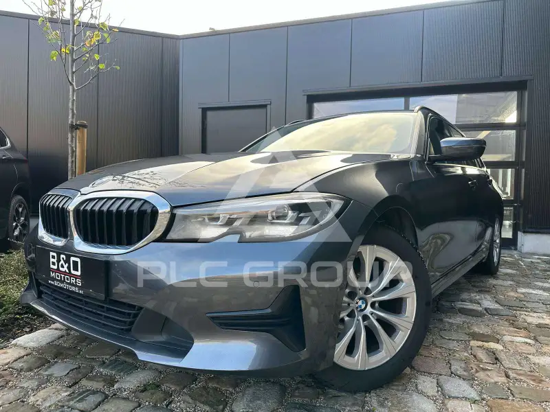 2021 BMW 318