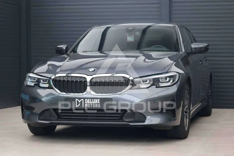 2021 BMW 318
