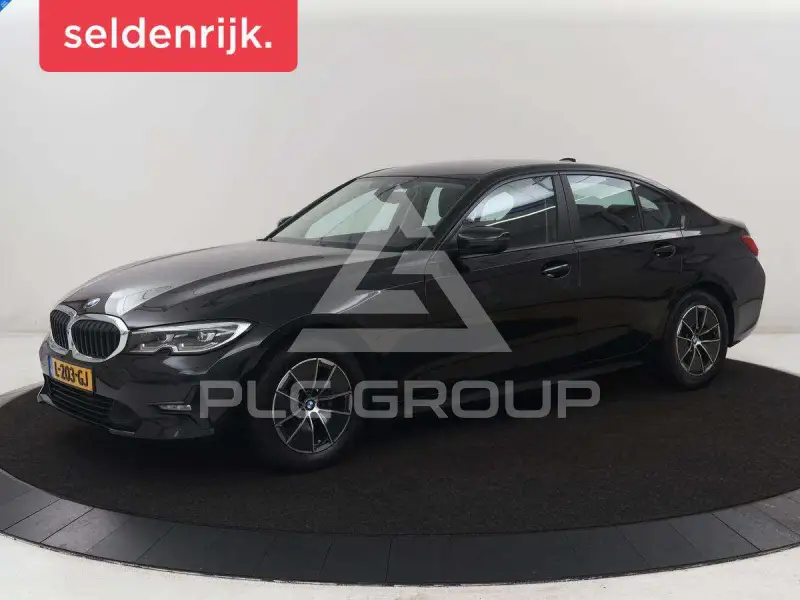 2021 BMW 318