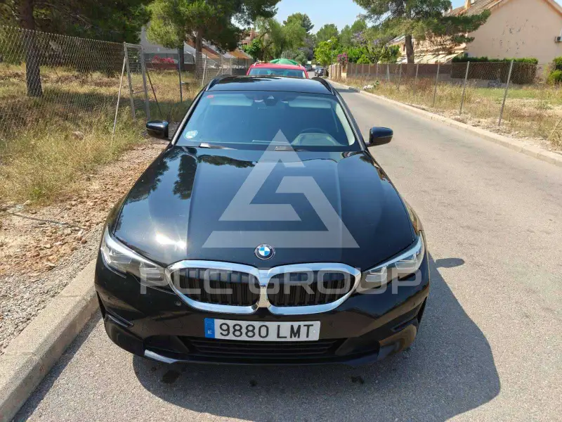 2021 BMW 318