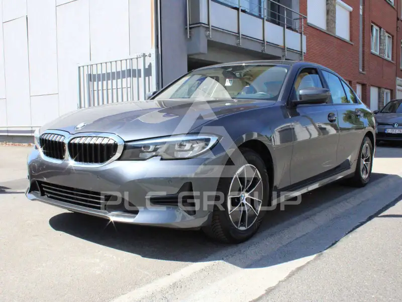 2021 BMW 318