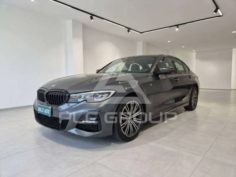 2021 BMW 318