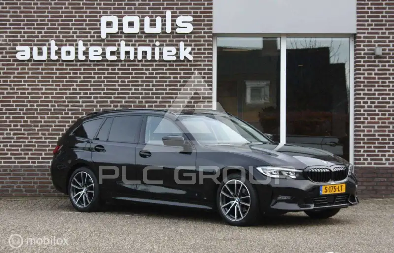 2021 BMW 318