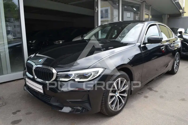 2021 BMW 318