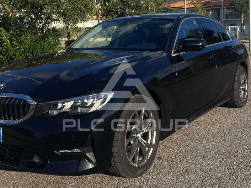 2021 BMW 318