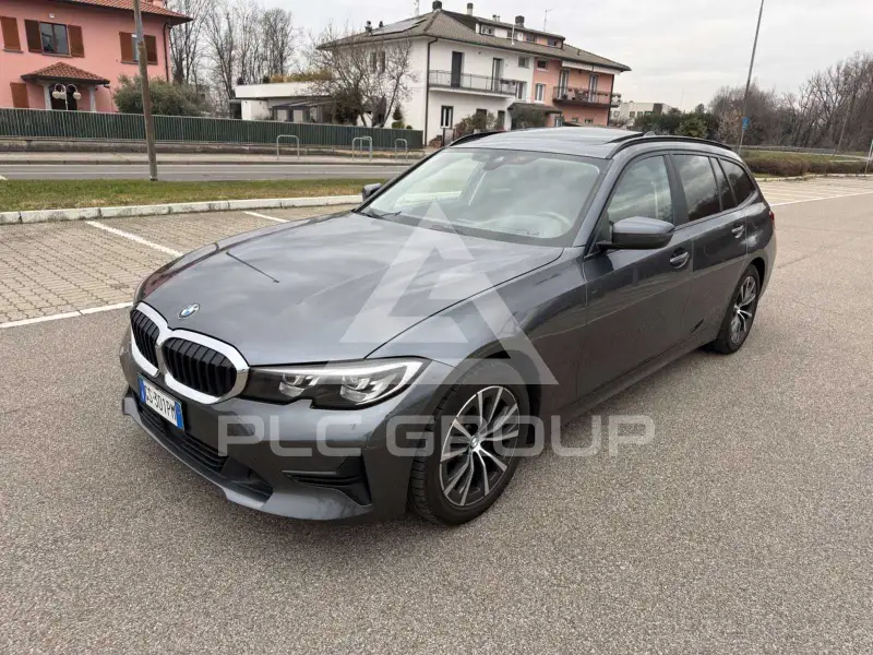 2021 BMW 318