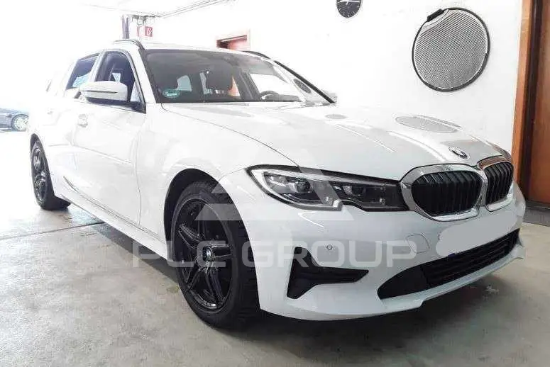 2021 BMW 318