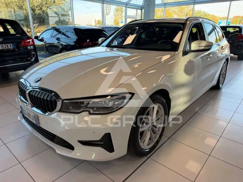 2021 BMW 318