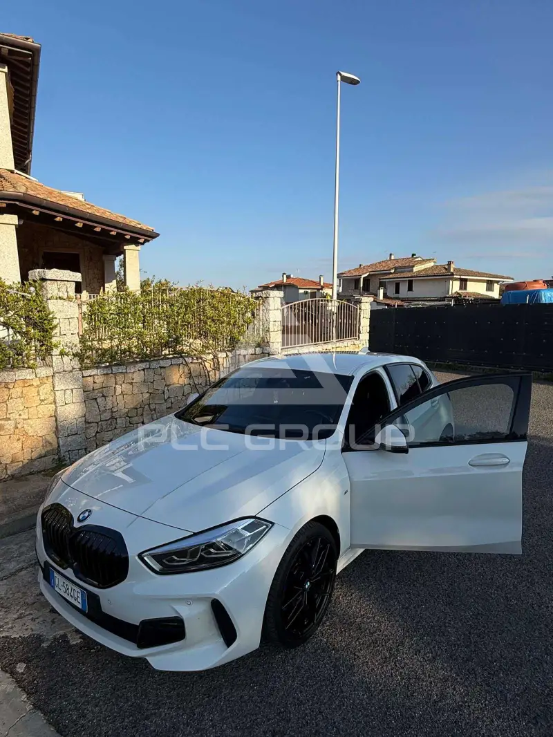 2021 BMW 118