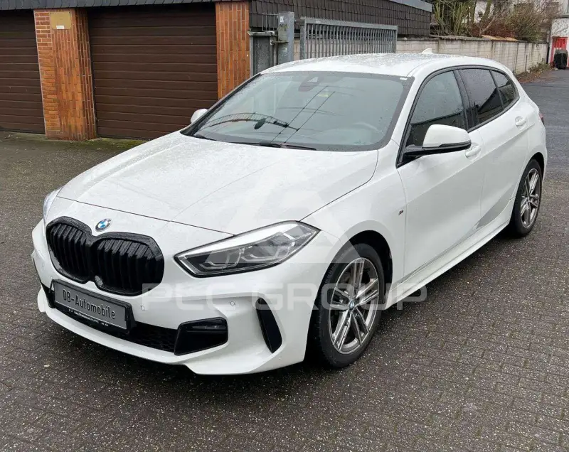 2021 BMW 118