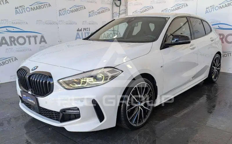 2021 BMW 118