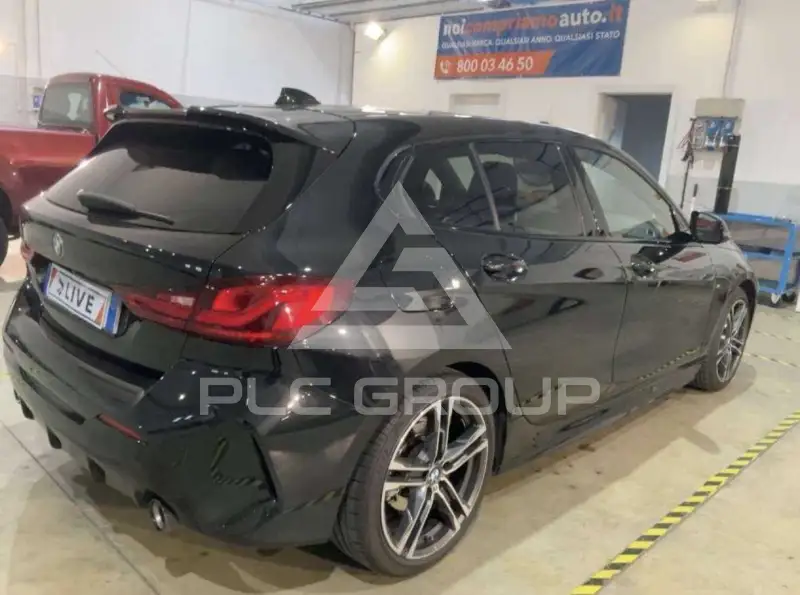 2021 BMW 118