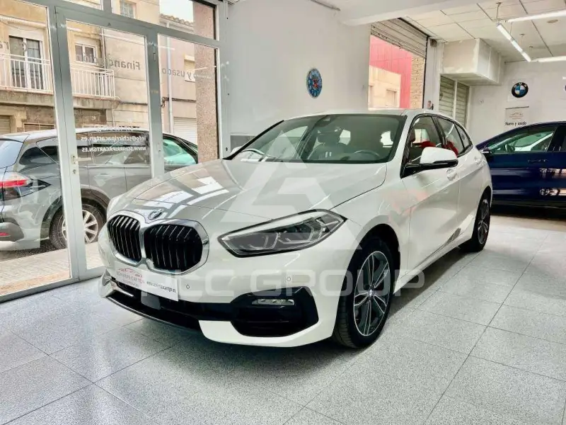 2021 BMW 118