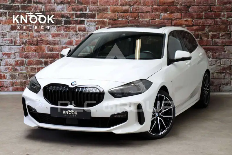 2021 BMW 118