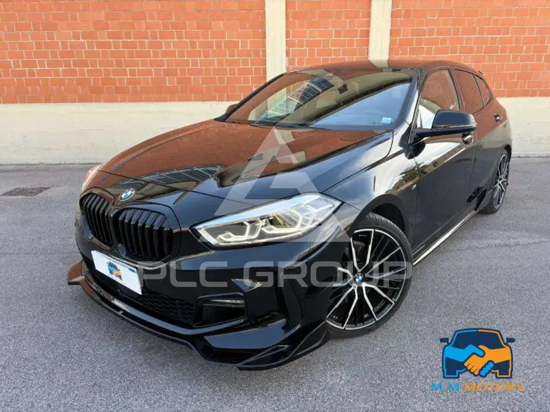2021 BMW 118