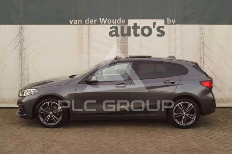 2021 BMW 118