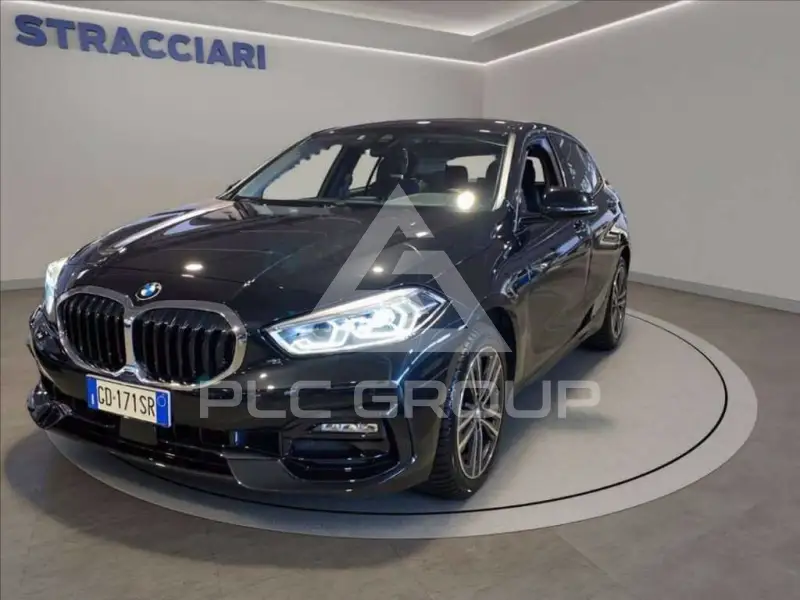 2021 BMW 118