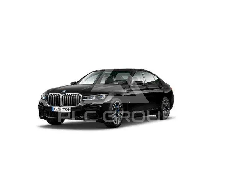 2021 BMW 745