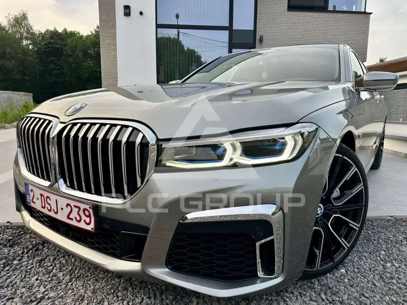 2021 BMW 745
