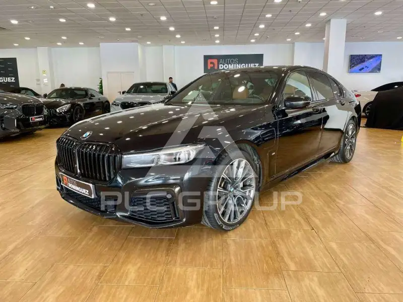 2021 BMW 745
