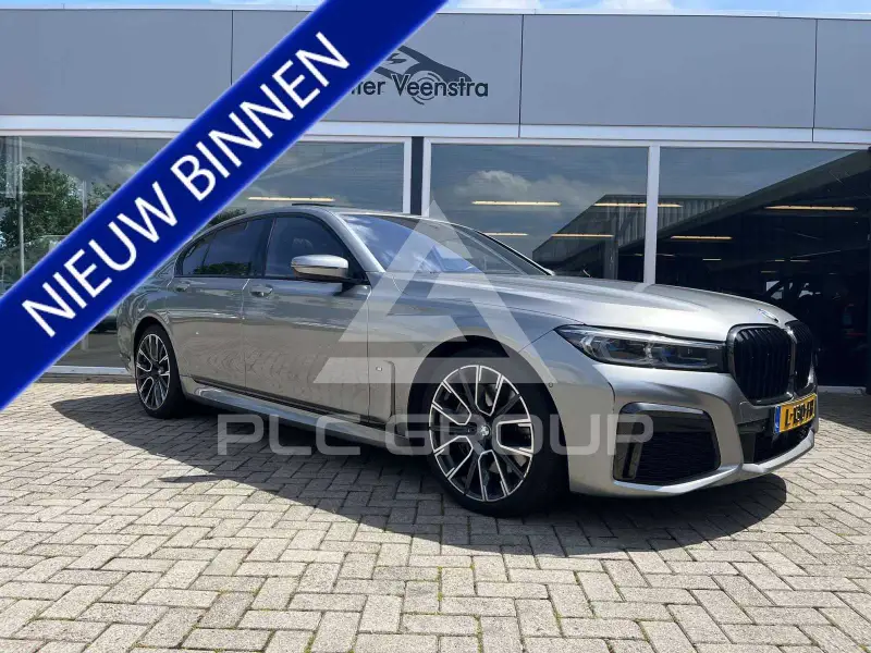2021 BMW 745