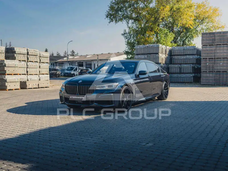 2021 BMW 745
