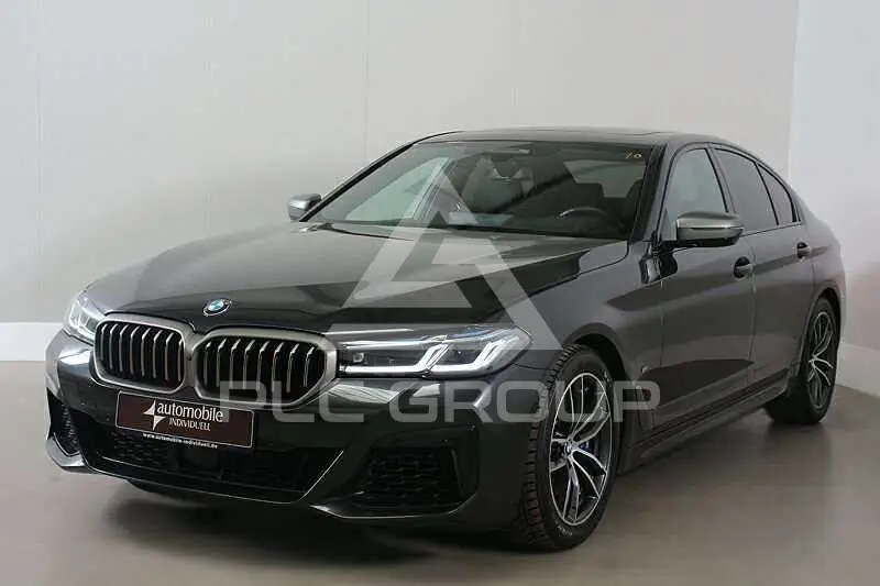 2021 BMW 550M