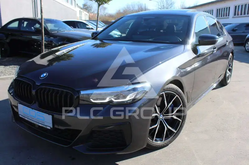 2021 BMW 550M