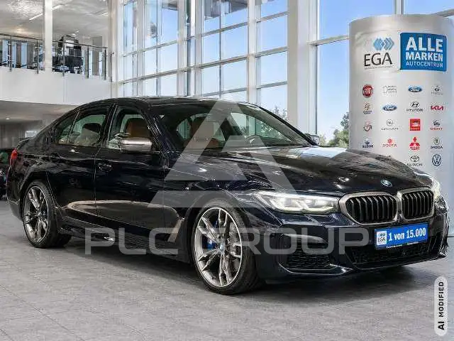 2021 BMW 550M