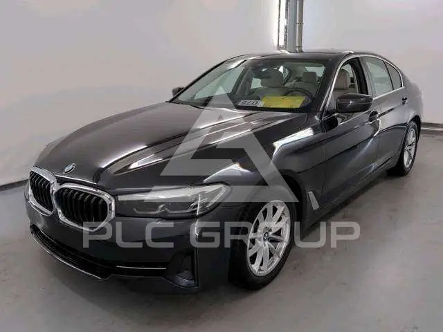 2021 BMW 518
