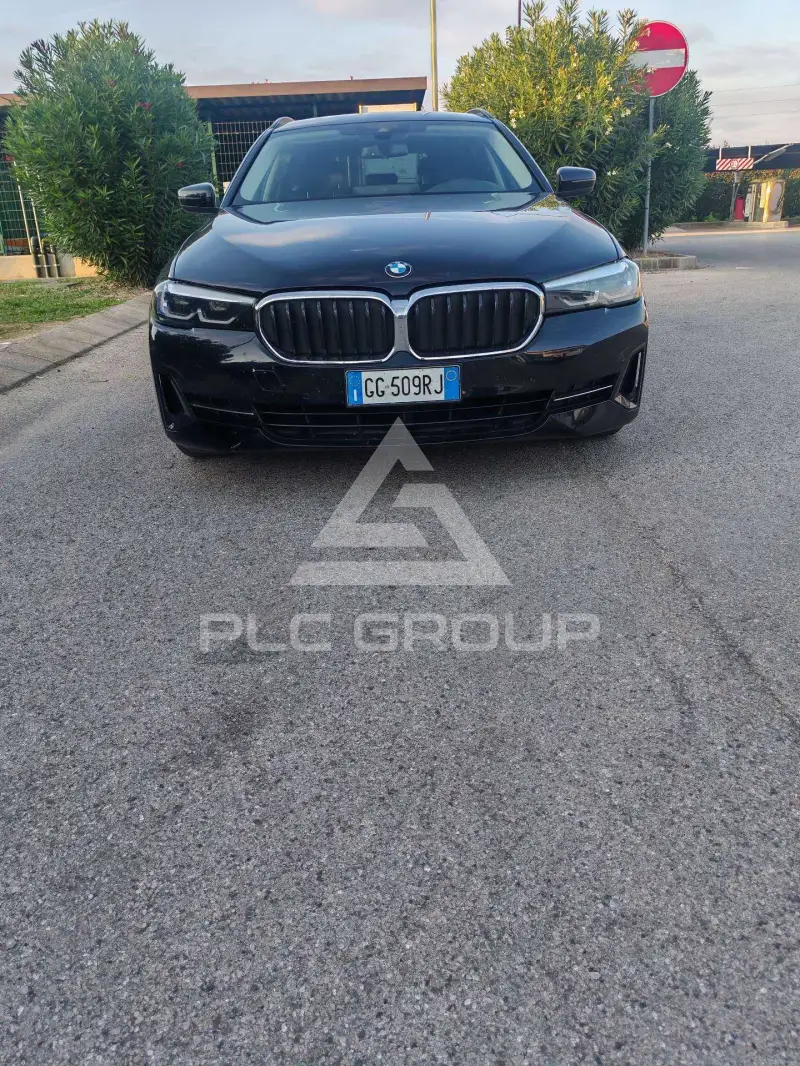 2021 BMW 518