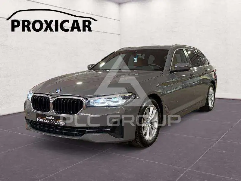 2021 BMW 518