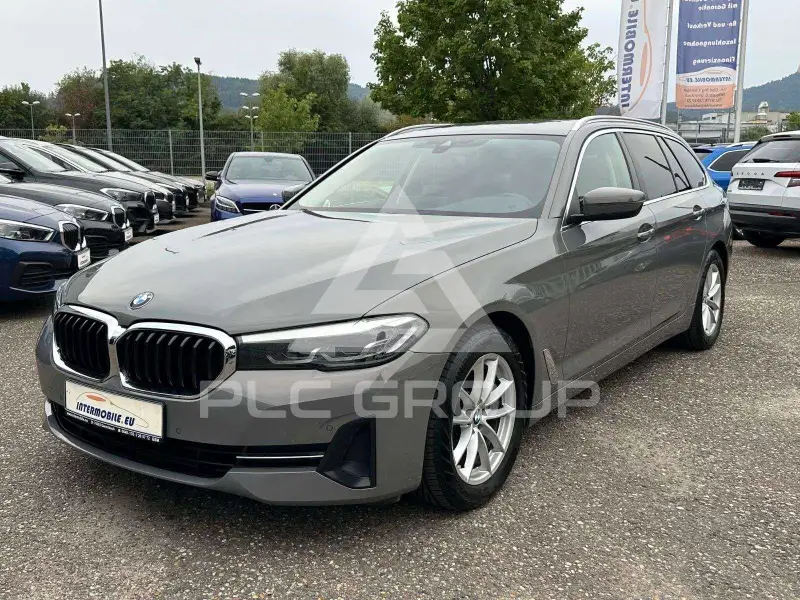 2021 BMW 518