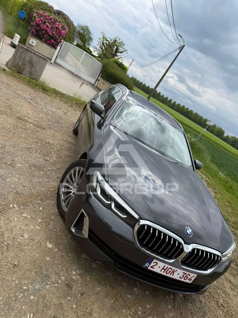 2021 BMW 518