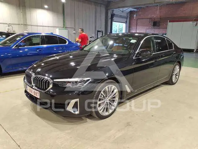 2021 BMW 518