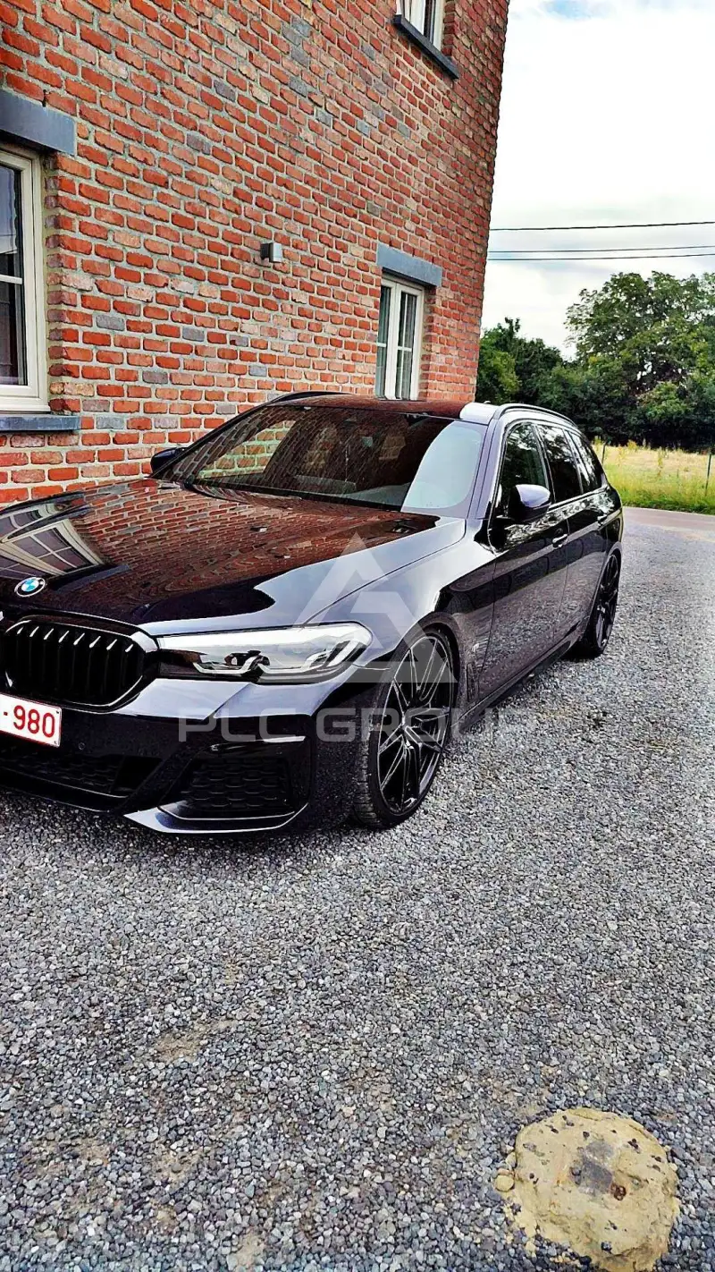 2021 BMW 518
