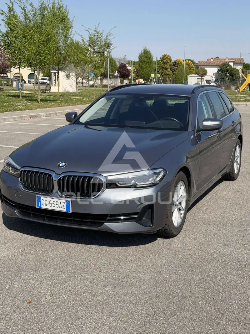 2021 BMW 518
