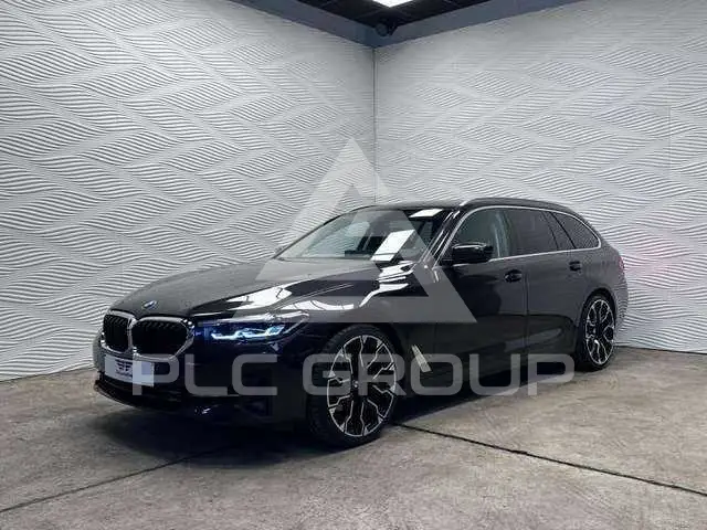 2021 BMW 518