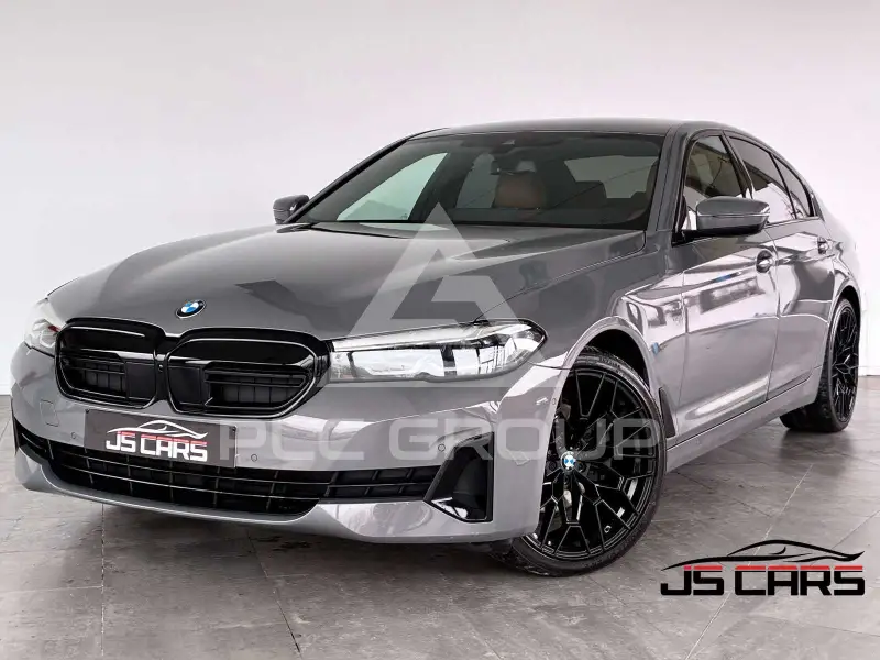 2021 BMW 518