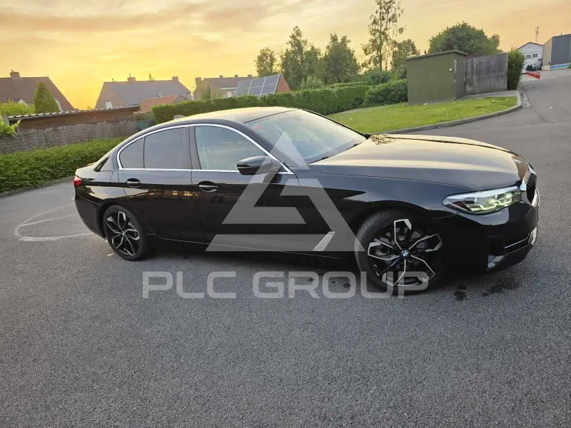 2021 BMW 518