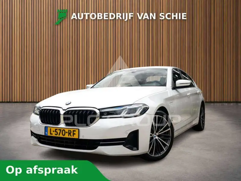 2021 BMW 545