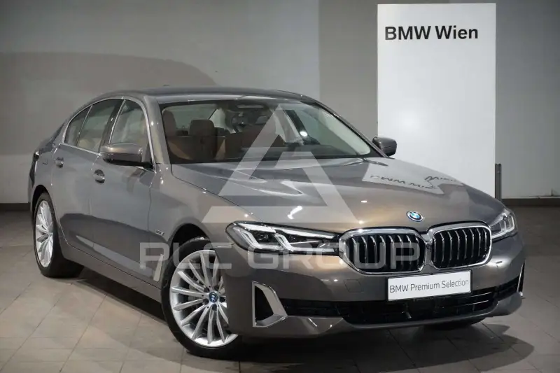 2021 BMW 545