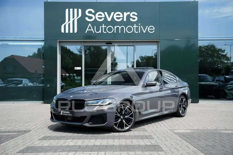 2021 BMW 545