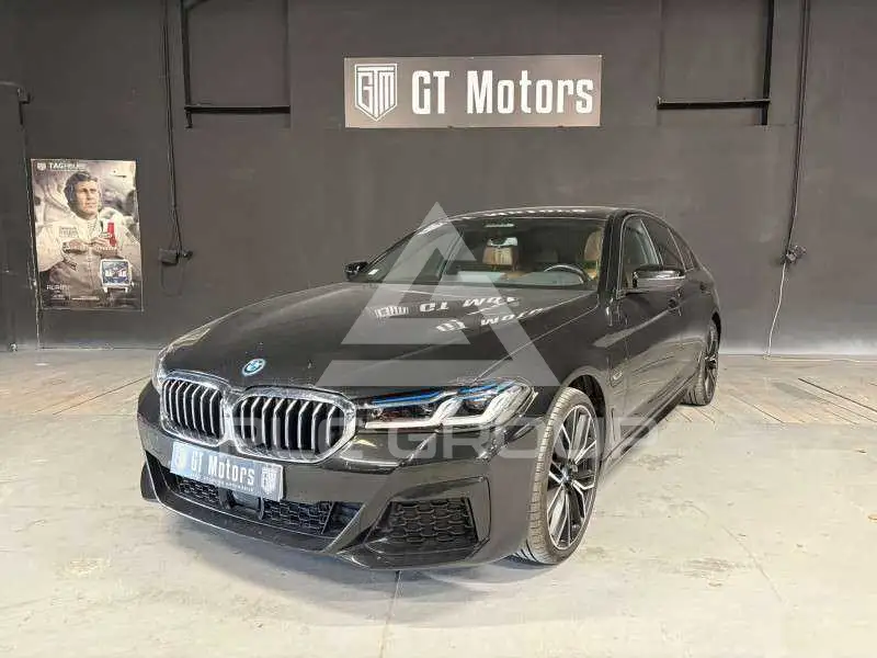2021 BMW 545