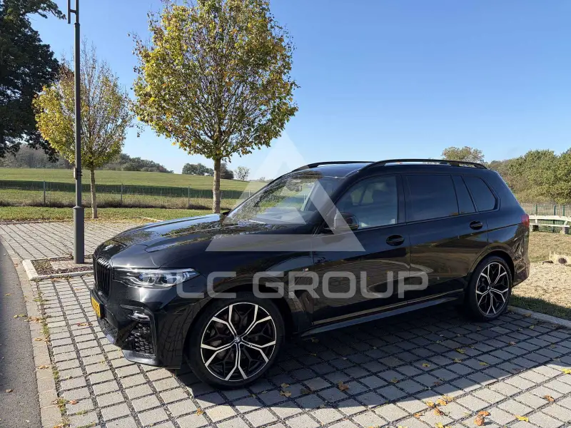 2021 BMW X7