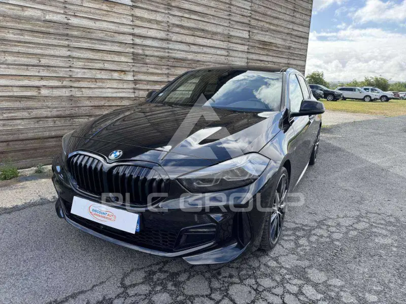 2021 BMW 120
