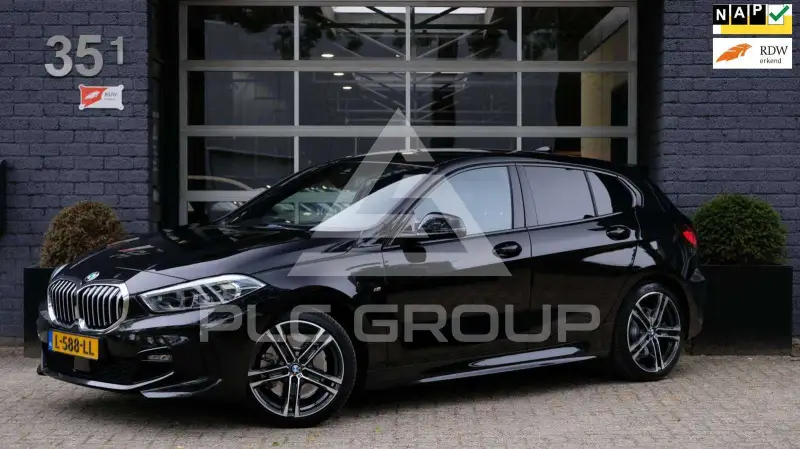 2021 BMW 120