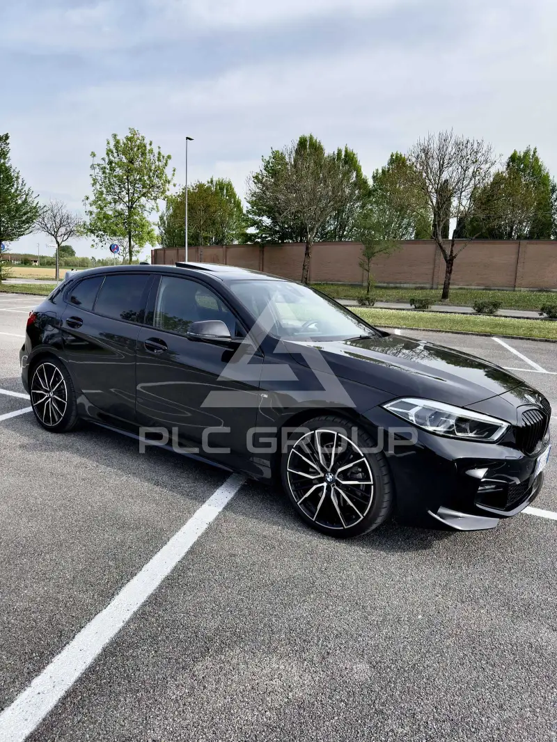 2021 BMW 120